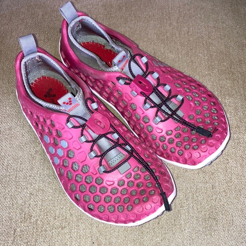 Vivo Barefoot Womens Ultra Amphibious Water Shoes Size 37 EU